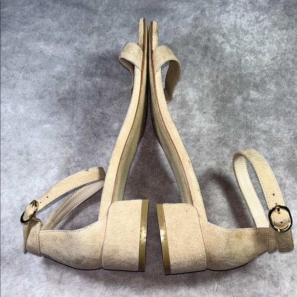 EUC Stuart Weitzman Elegant Tan Women's Sz US 9B Block Heel Sandals Nude Suede - Picture 10 of 14